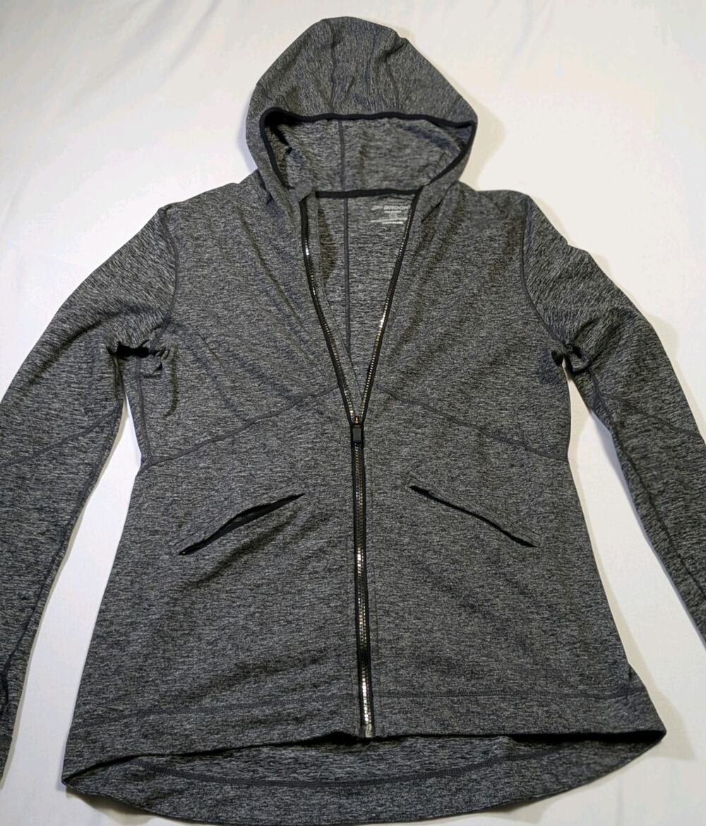 Brooks women's Large Gray Running Jacket thumbholes ponytail hole hooded